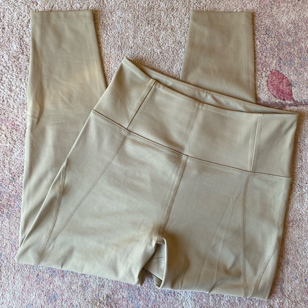 Girlfriend Collective High-Waisted Compressive 7/8 Leggings